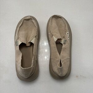 Sanuk Women's shoes